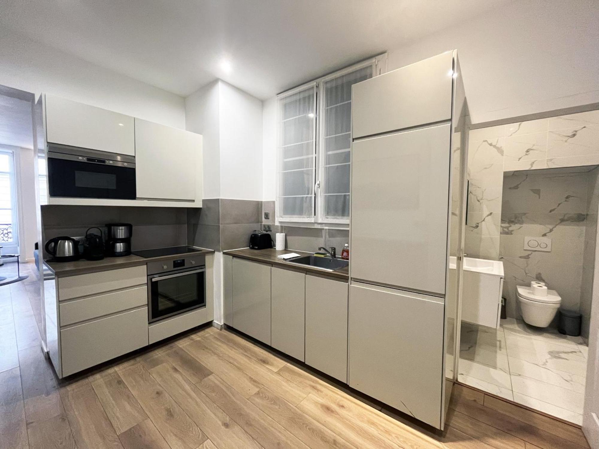64-Luxury Flat Champs Elysees Париж Екстериор снимка