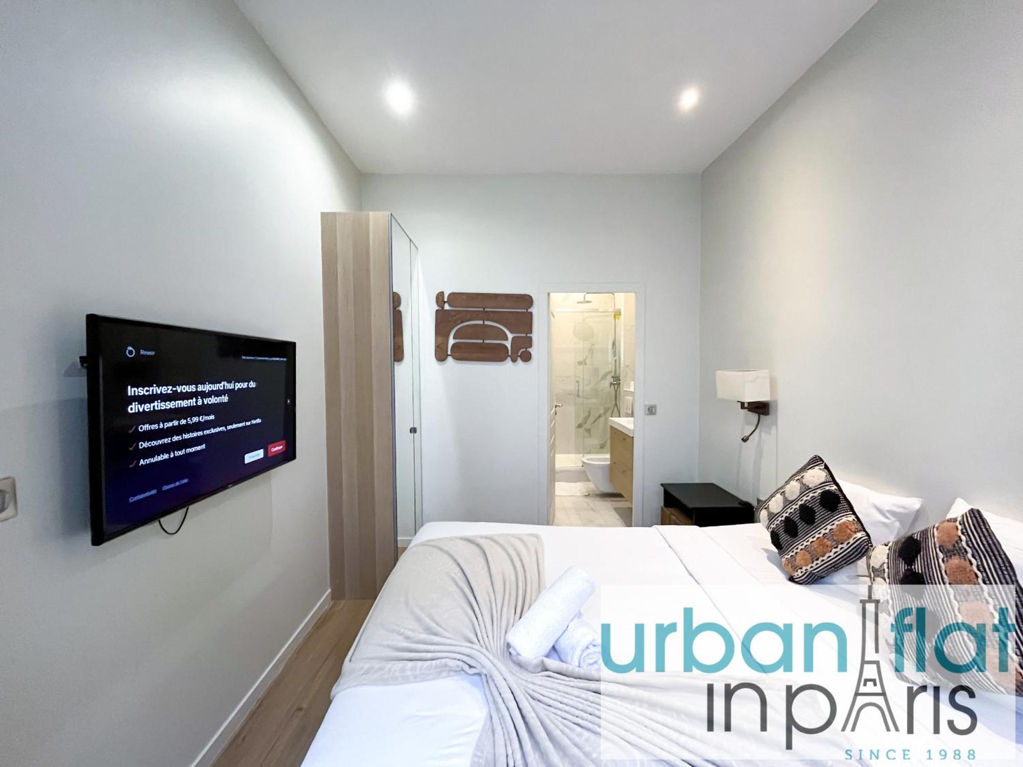 64-Luxury Flat Champs Elysees Париж Екстериор снимка